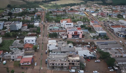 Paraná foi atingido por três tornados com ventos de até 330 km/h