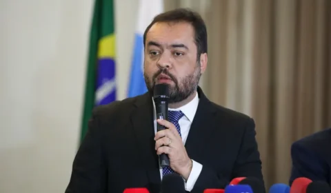 Moraes e Castro se encontram no RJ após operação que deixou 121 mortos