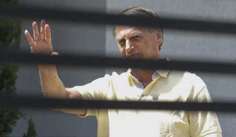 Câmara vota hoje projeto da dosimetria que reduz pena de Jair Bolsonaro