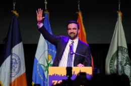 Nova York elege para prefeito o socialista Mamdani, do Partido Democrata