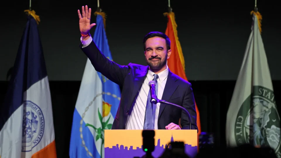 Nova York elege para prefeito o socialista Mamdani, do Partido Democrata