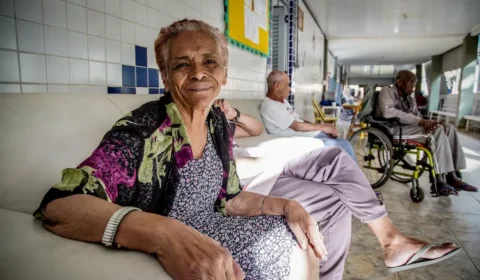 Inflação para idosos desacelera, mas segue acima da média nacional, aponta Fipe