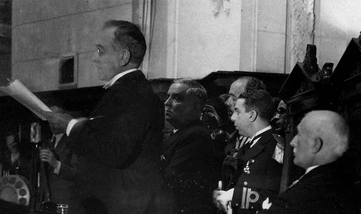 Getúlio Vargas 1934 Getúlio Vargas discursa durante sua posse como presidente, após ser eleito pela Assembleia Constituinte em 1934. Foto: reprodução