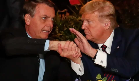 Donald Trump lamenta prisão de Jair Bolsonaro: ‘só acho uma pena’