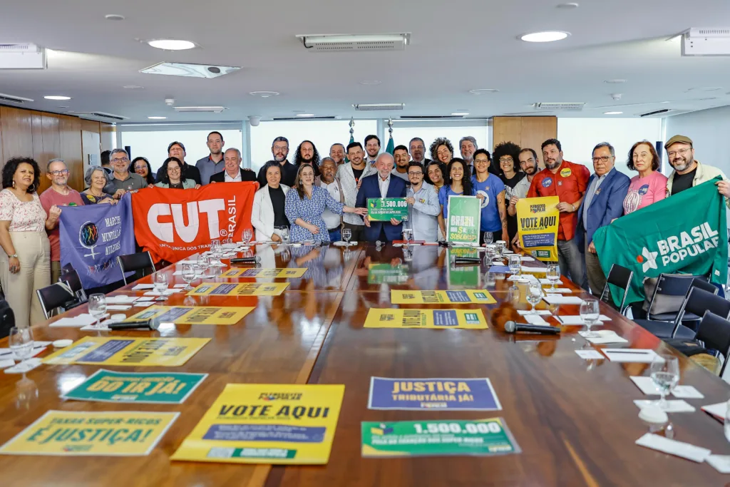 Plebiscito Popular tem mais de 2 milhões de votos pelo fim da escala 6×1 e Justiça Tributária