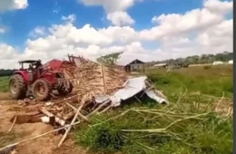 Centenas de famílias são despejadas de acampamentos em Machadinho do Oeste, Rondônia