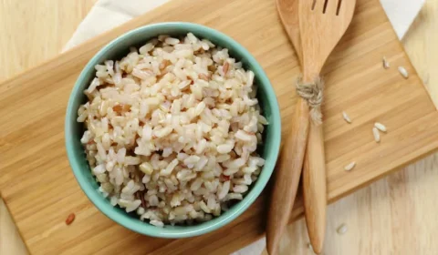 Conheça o alimento que é uma alternativa ao arroz branco, com mais vitaminas e minerais