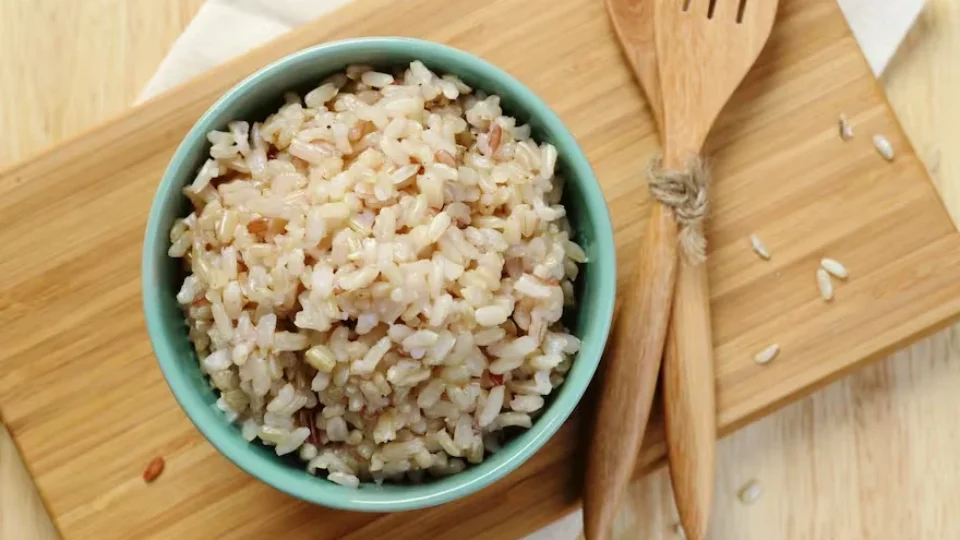 Conheça o alimento que é uma alternativa ao arroz branco, com mais vitaminas e minerais