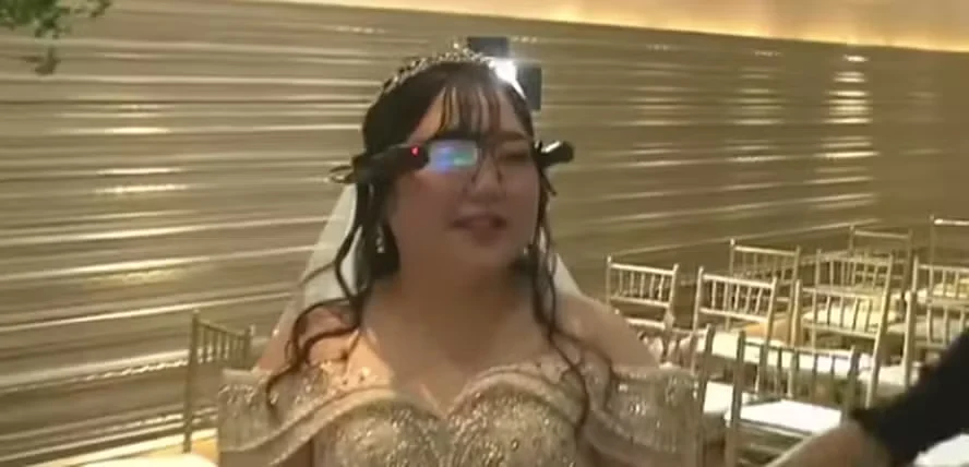 Casados com robôs, solitários entre humanos