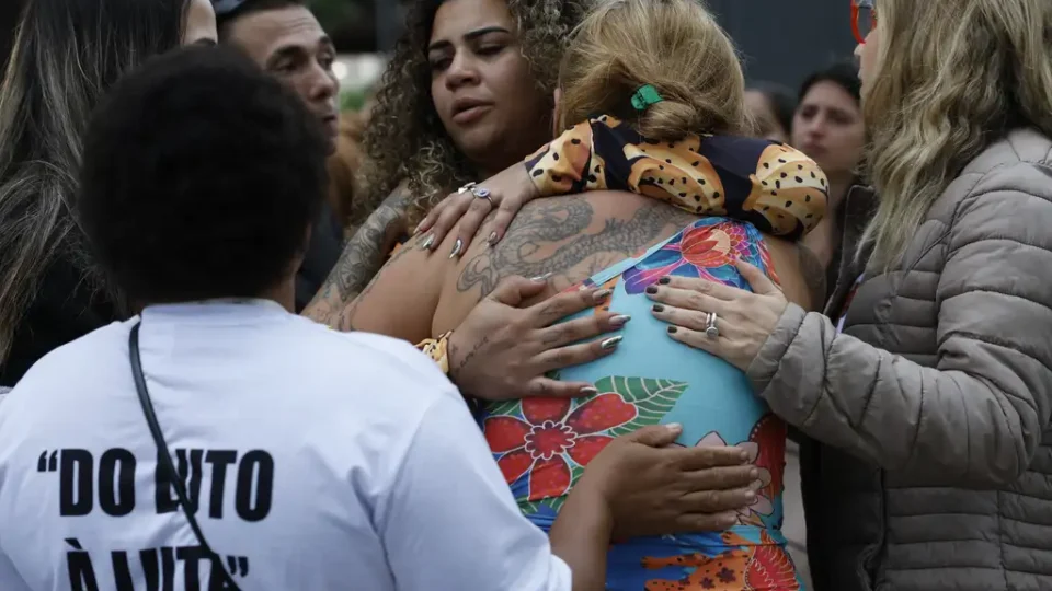 ‘Da paz?’ Letalidade policial aumenta com 5 dos 6 governadores que apoiam Castro