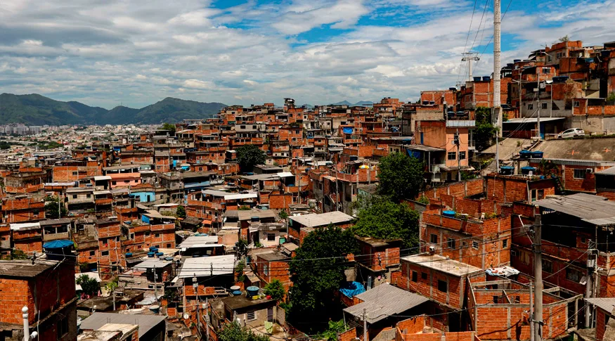 Quase 20% da população de favelas vivem em vias onde não passam carros. (Foto: Tânia Rêgo/Agência Brasil)