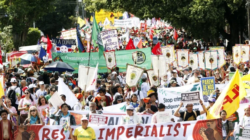 A COP30 diz ouvir a indignação do povo, mas vai fazer o quê com isso?
