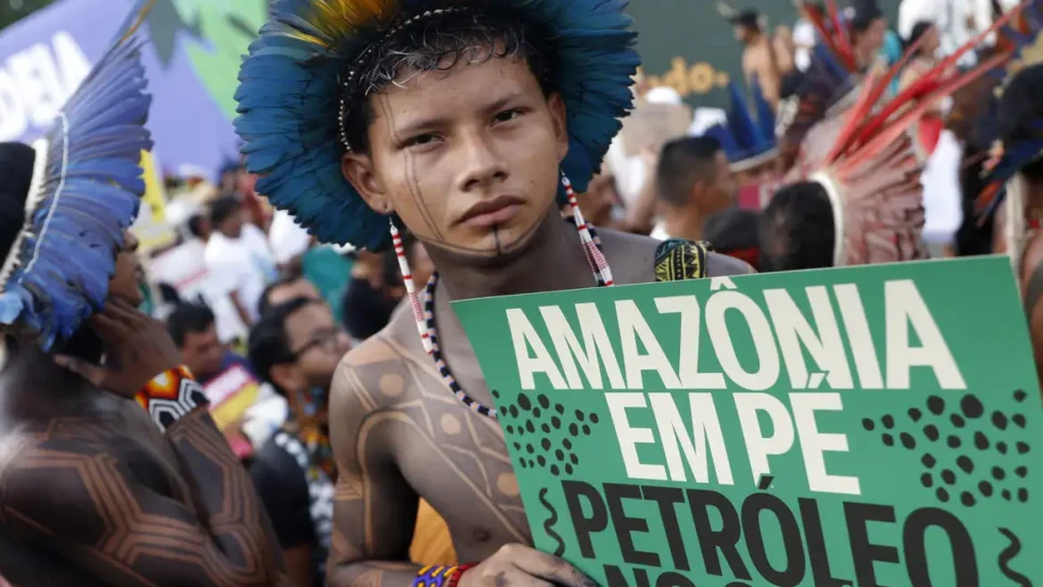 Em marcha global, indígenas cobram punição por morte de Guarani Kaiowá