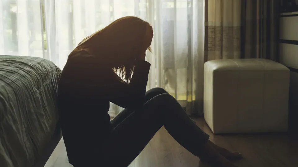 1 milhão de pessoas falam de suicídio no ChatGPT toda semana