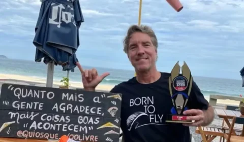 Bicampeão de asa-delta morre ao cair de parapente no Rio