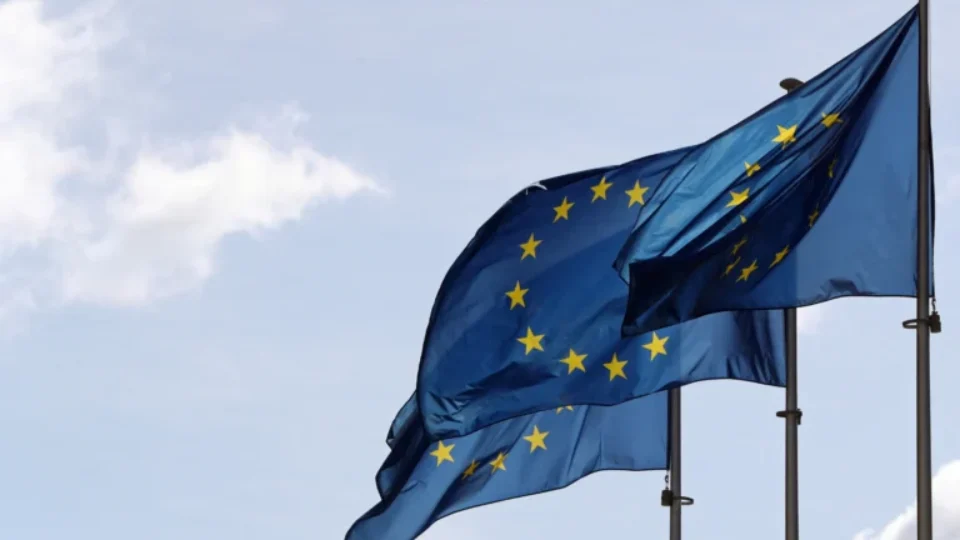 União Europeia faz concessões para aprovar corte de 90% de emissões até 2040