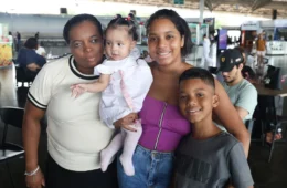 Natal vira reencontro para famílias separadas pela distância
