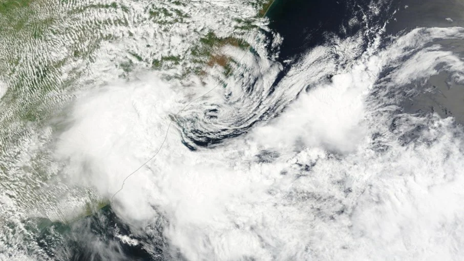 Ciclone provoca temporais no Sul e no Sudeste; veja a previsão do tempo