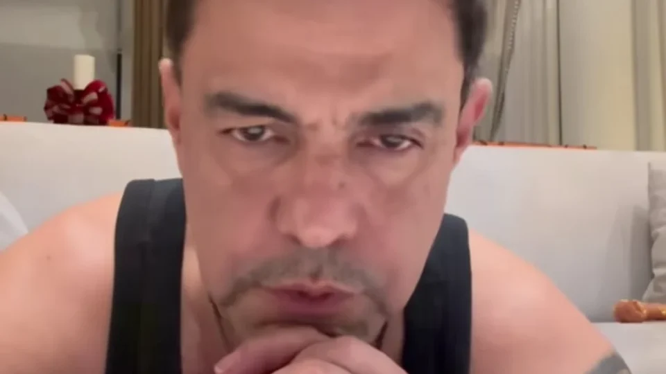Zezé Di Camargo lançou o autoritarismo musical: só canta para quem concorda com ele