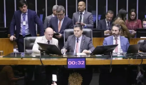 Congresso aprova Orçamento de 2026 com R$ 61 bilhões em emendas parlamentares