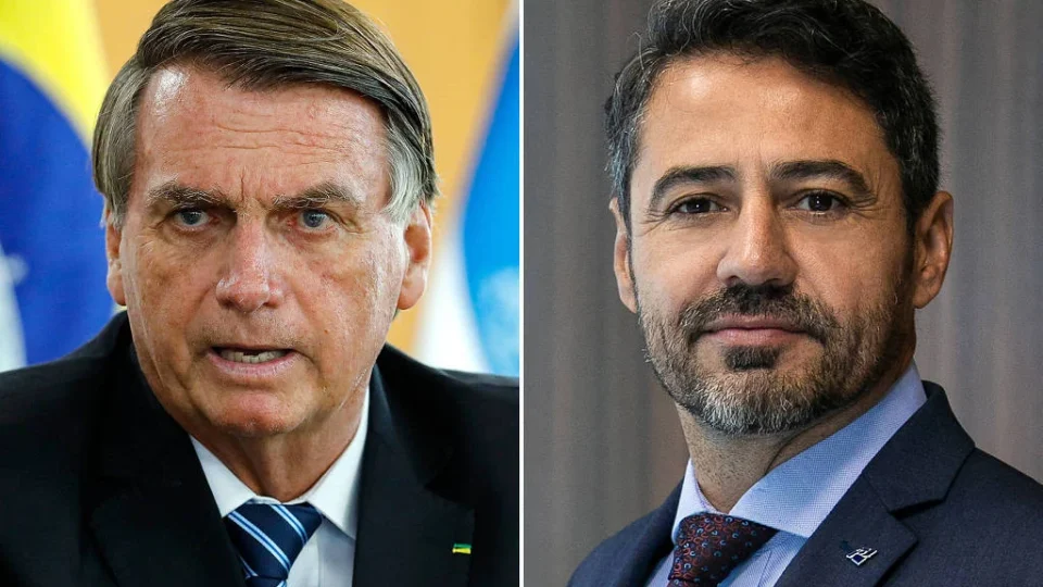 Ex-chefe da Receita envolvido no caso de joias de Bolsonaro é demitido pela CGU