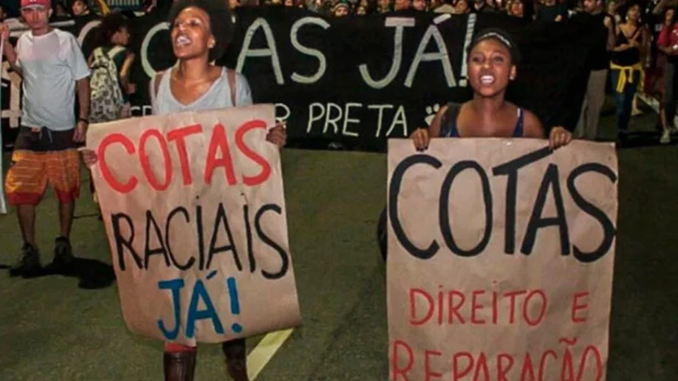 Lei catarinense anticotas é inconstitucional e autoriza intervenção federal