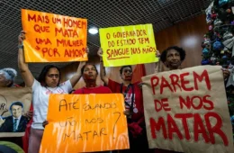 MTST faz ato em secretaria da gestão Tarcísio em meio a casos de feminicídio