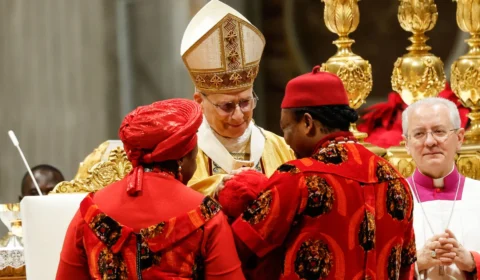 Papa Leão XIV defende paz desarmada espelhada em luta de Cristo