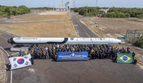 Problema técnico adia 1º lançamento de satélites à órbita terrestre do Brasil