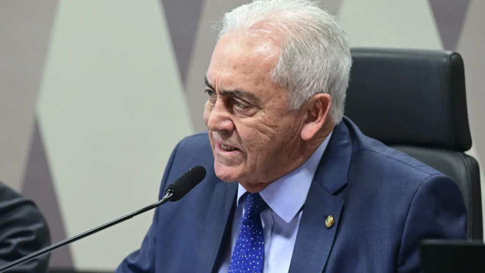 Otto Alencar apresenta emenda para limitar alcance do PL da Dosimetria
