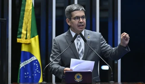 Senador propõe política nacional contra discurso de ódio às mulheres na internet