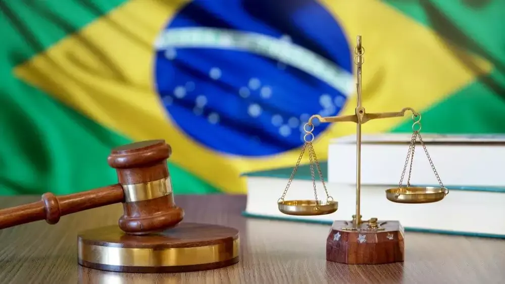 Resumidamente, o Executivo administra, o Legislativo cria leis e Judiciário interpreta. Imagem: E-diário Oficial 