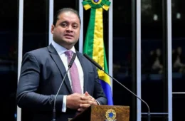 PF faz busca contra senador Weverton Rocha e prende filho do ‘Careca do INSS’