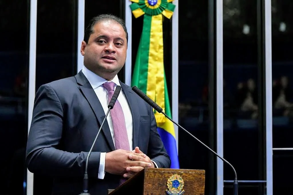 Senado adia nova lei do impeachment após reação de oposição, militares e Ministério Público