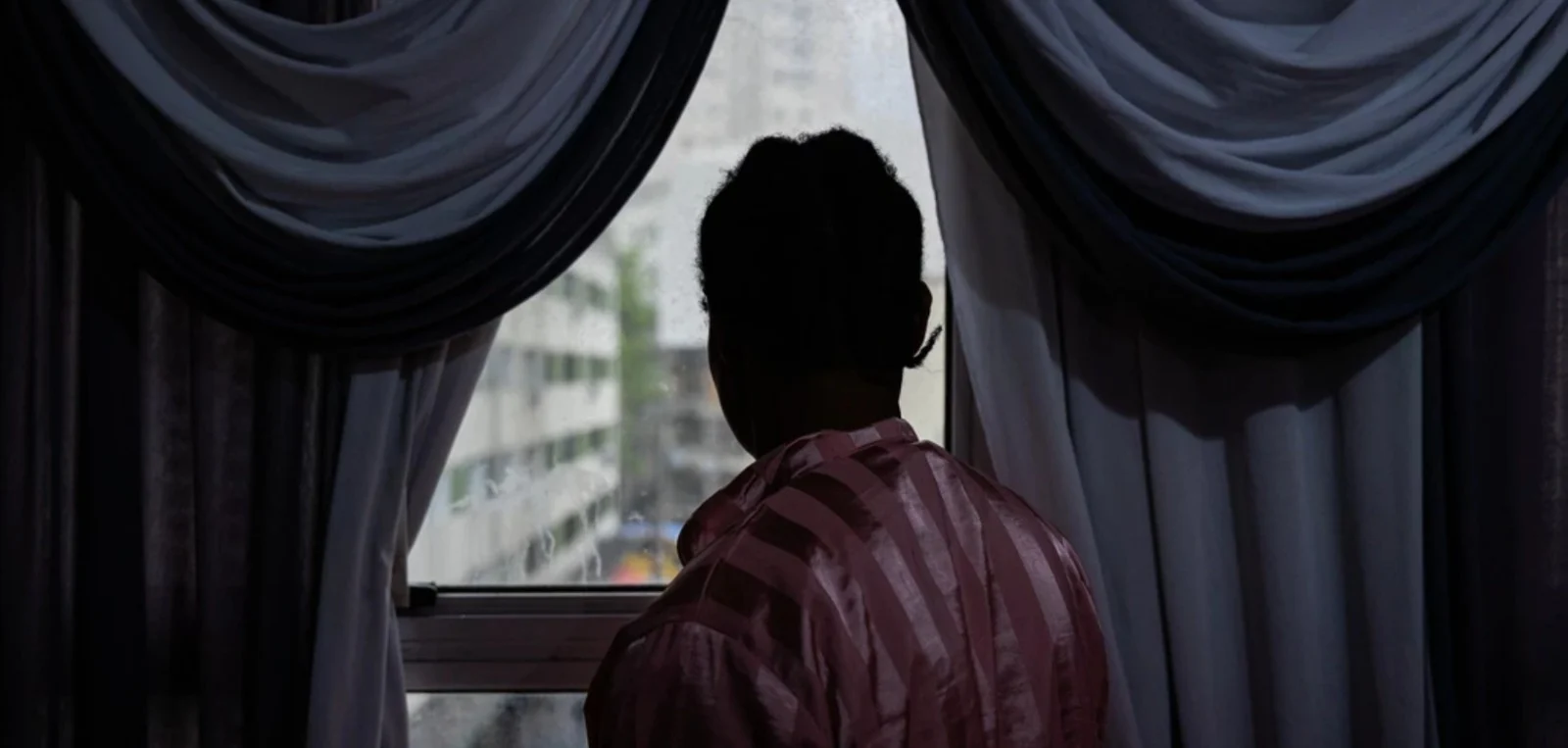 Imigrantes angolanos vivem sob ameaça de despejo no centro de São Paulo