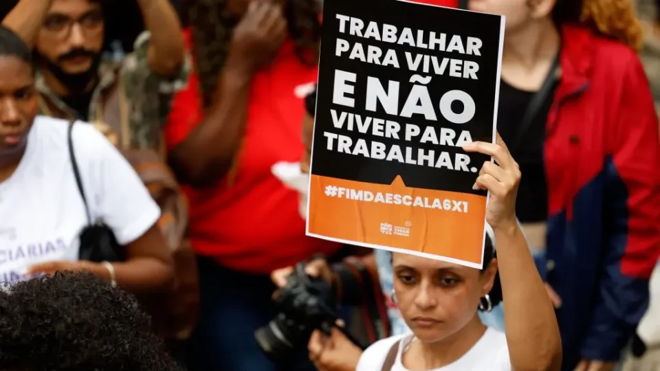 Trabalhadores querem direitos, jornada menor e veem sindicatos como essenciais, aponta Dieese