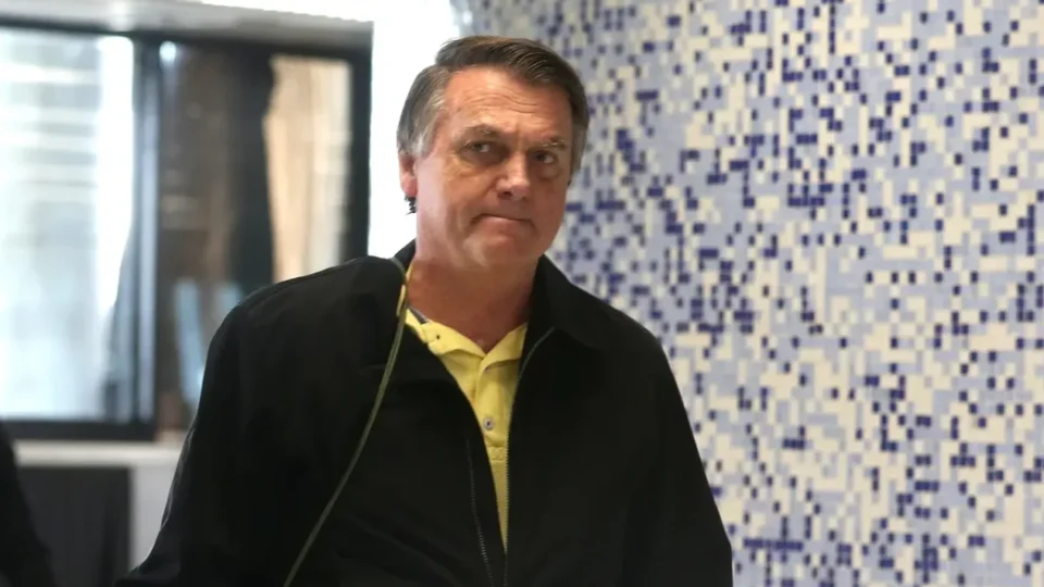 MP Militar diz que Bolsonaro tem descaso pela dignidade humana e pela fidelidade à pátria