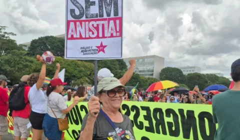 Povo vai às ruas em dezenas de cidades contra o PL da Dosimetria