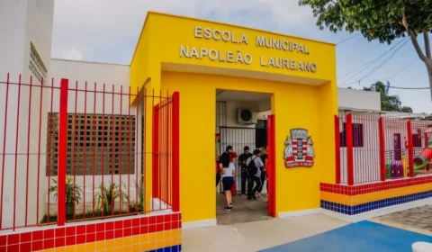 João Pessoa autoriza presença de líderes religiosos em escolas