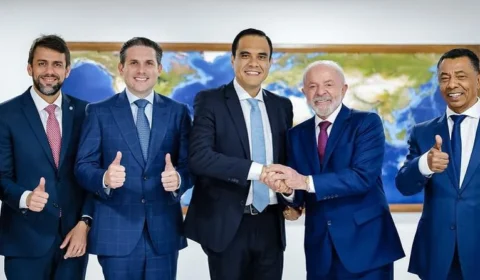 Lula empossa novo ministro do Turismo em aceno ao centrão com presença de Motta