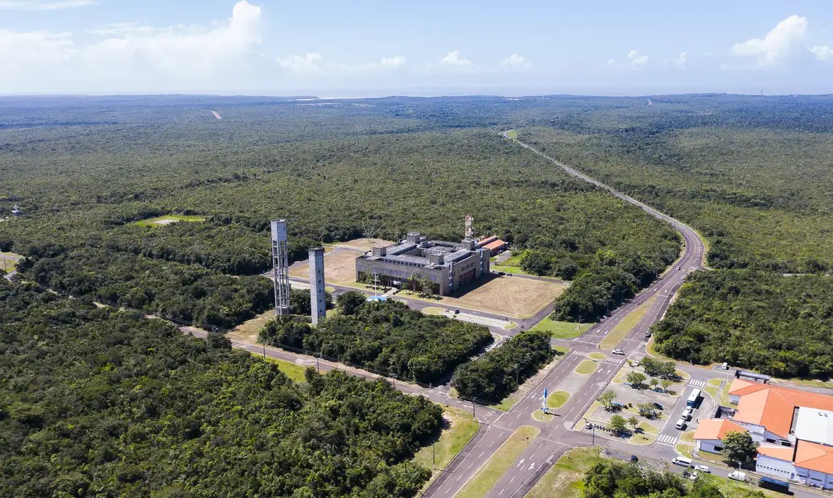 Problema técnico adia 1º lançamento orbital da história do Brasil