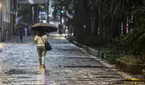 Frente fria segue provocando chuvas e instabilidade; veja a previsão