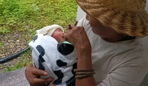 Nasceu um menino, a salvação de um povo