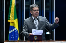 Senado aprova PL que reduz incentivos fiscais e amplia tributação para bets e fintechs