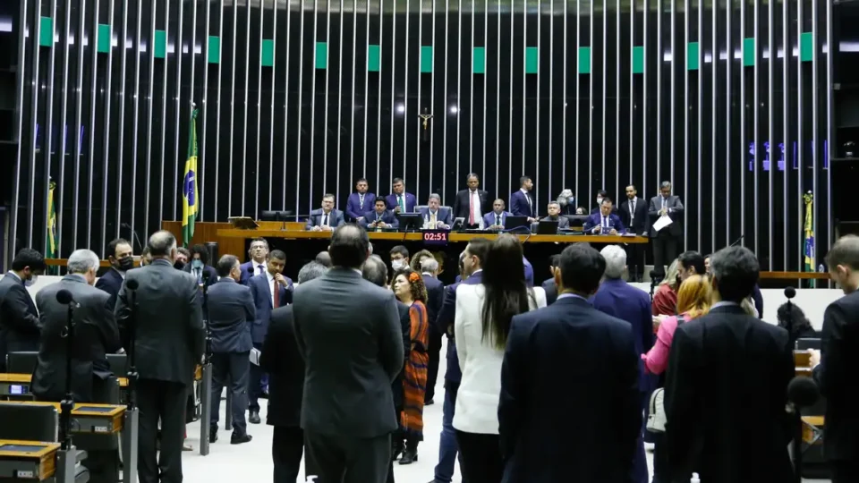 Advogada e programador lançam plataforma para monitorar emendas parlamentares