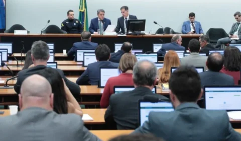 Comissão aprova LDO 2026 com calendário para pagamento de emendas parlamentares