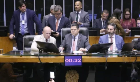 LDO de 2026 flexibiliza meta fiscal e autoriza R$ 10 bilhões para os Correios