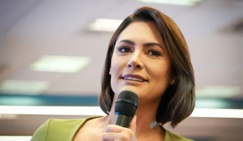 Carta de Bolsonaro em apoio à candidatura de Flávio pretende conter Michelle