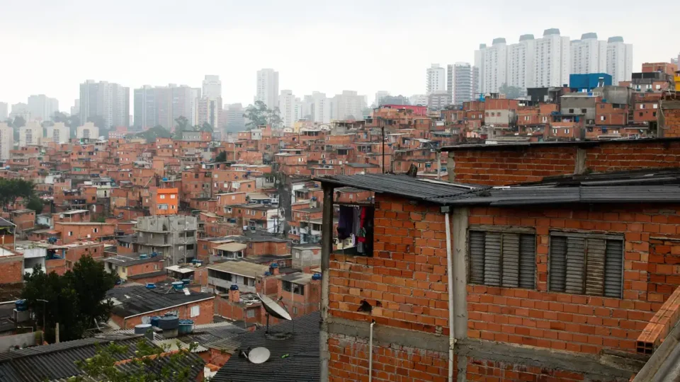 Diferença de até 15 °C entre Paraisópolis e Morumbi expõe desigualdade térmica