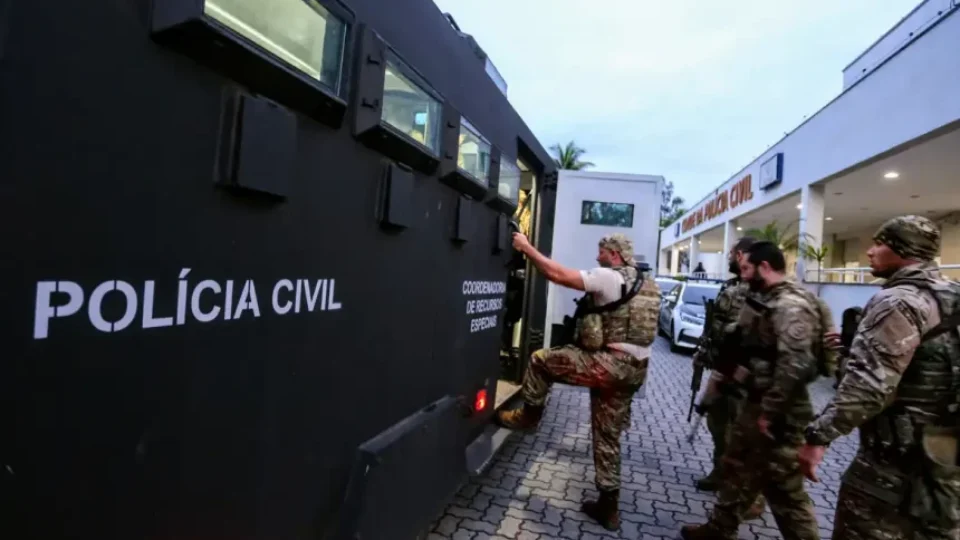 Alerj mantém ‘Gratificação Faroeste’, com bônus para policial que matar no RJ